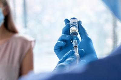 COVID-19 Vaccine Bottle & Needle